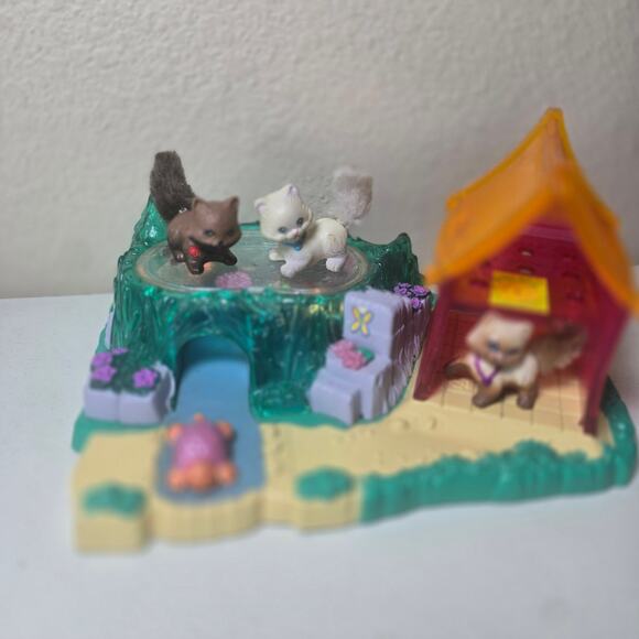 Vintage Kenner Littlest Pet Shop Sparkling Pond Water Garden Kitties 1995 WORKS - Picture 2 of 11